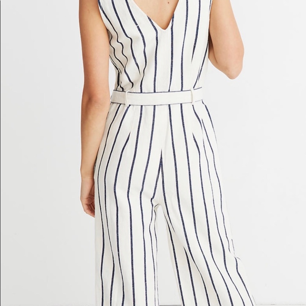 ⭐️SOLD⭐️Madewell pinstripe jumpsuit sz small - Picture 2 of 5